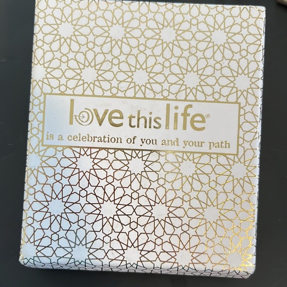 Love This Life HAPPINESS necklace NÉW in box David Culiner - Picture 4 of 5